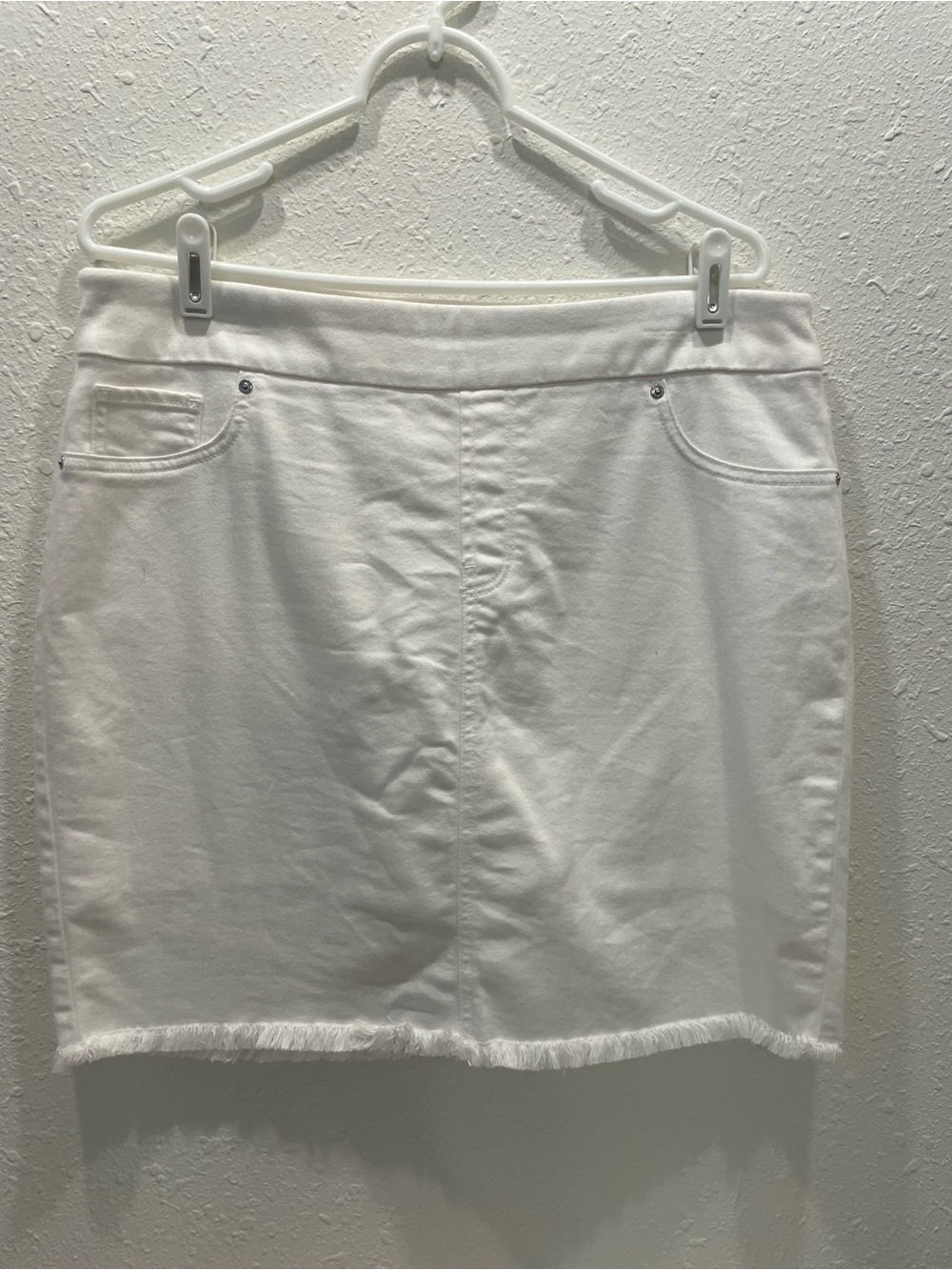 Chico's White Mini Skirt with Frayed Hem